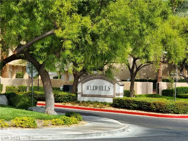 MLS: 2329207 Condo For Sale
