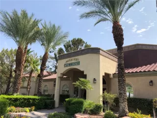 Photo #1: 2329217 Listing