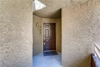 Photo #2: 2329311 Listing 