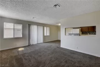 Photo #6: 2329321 Listing 