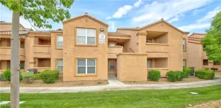 Photo #2: 2329353 Listing 