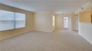 Photo #6: 2329353 Listing 