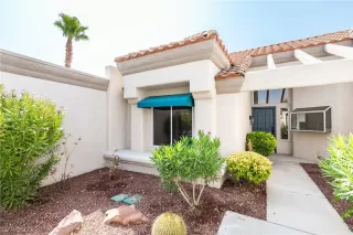 Photo #1: 2329396 Listing