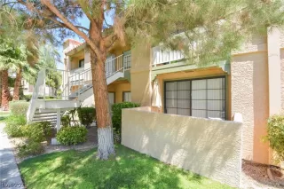 Photo #1: 2329398 Listing 