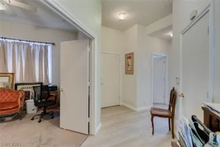 Photo #1: 2329421 Listing 