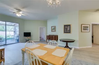 Photo #3: 2329421 Listing 