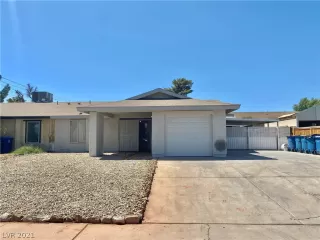 Photo #1: 2329448 Listing 