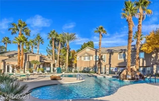 MLS: 2329477 Condo For Sale