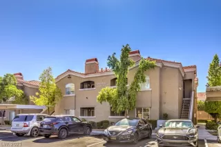 Photo #1: 2329513 Listing