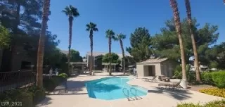 Photo #6: 2329526 Listing