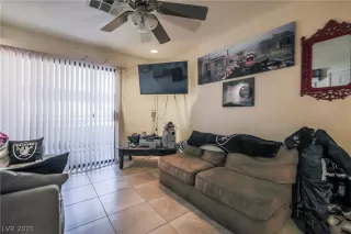 Photo #3: 2329547 Listing 