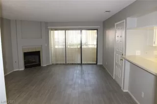 Photo #1: 2329618 Listing 