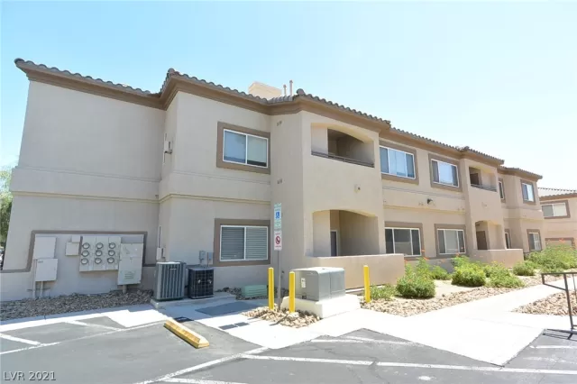 MLS: 2329639 Condo For Sale