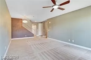 Photo #2: 2329674 Listing 