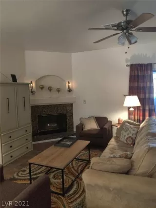 Photo #3: 2329691 Listing 