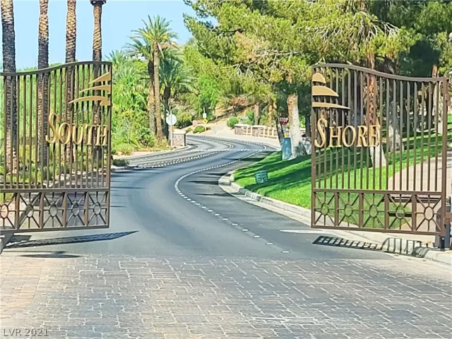 MLS: 2329696 Condo For Sale