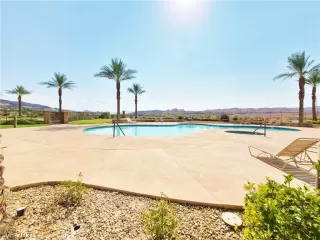 Photo #4: 2329696 Listing 