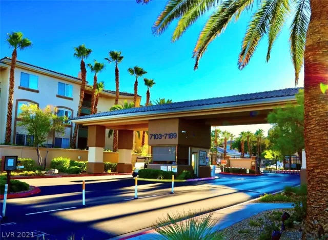 MLS: 2329755 Condo For Sale