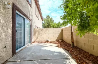 Photo #2: 2329818 Listing 