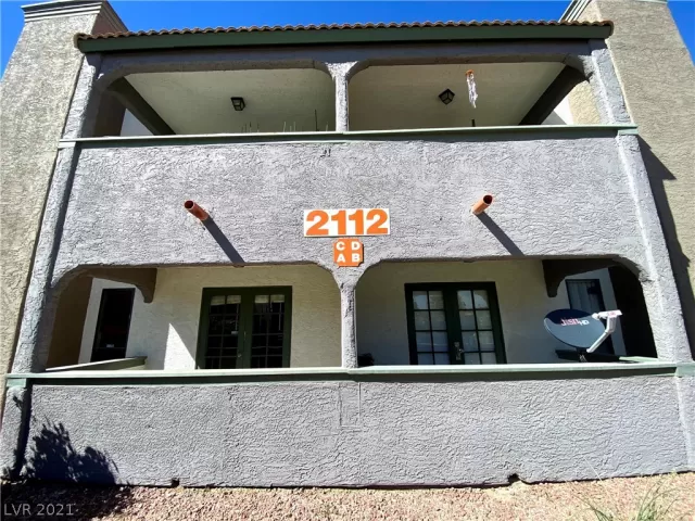 MLS: 2329883 Condo For Sale