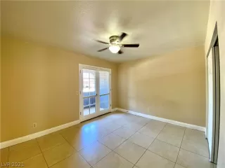 Photo #6: 2329883 Listing 