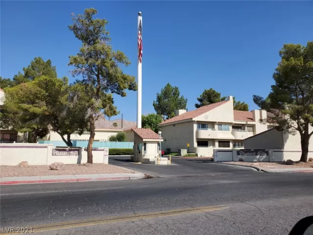 MLS: 2329904 Condo For Sale