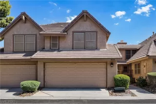 Photo #1: 2329939 Listing 