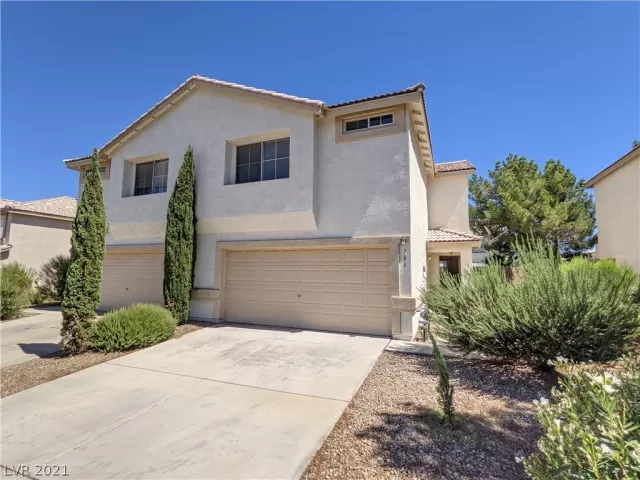 MLS: 2329995 Condo For Sale