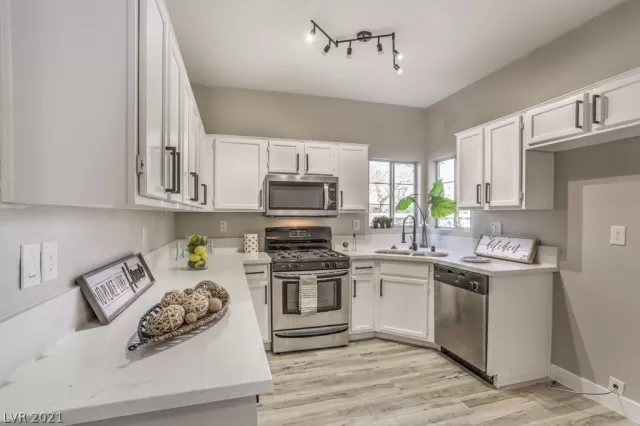 MLS: 2330060 Condo For Sale