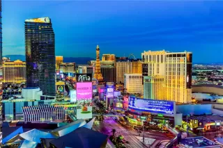 Photo #5: 2330139 Listing