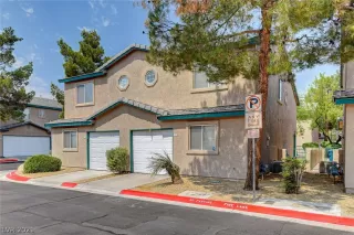 Photo #1: 2330157 Listing 