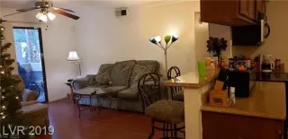Photo #2: 2330218 Listing 