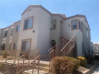 Photo #2: 2330259 Listing 