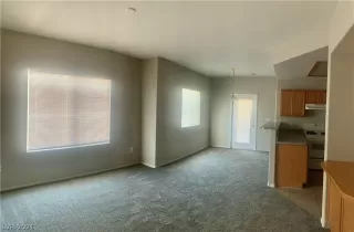 Photo #3: 2330259 Listing 