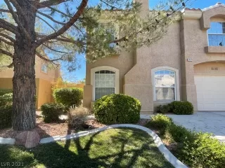 Photo #4: 2330277 Listing