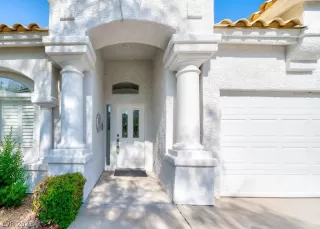 Photo #1: 2330314 Listing