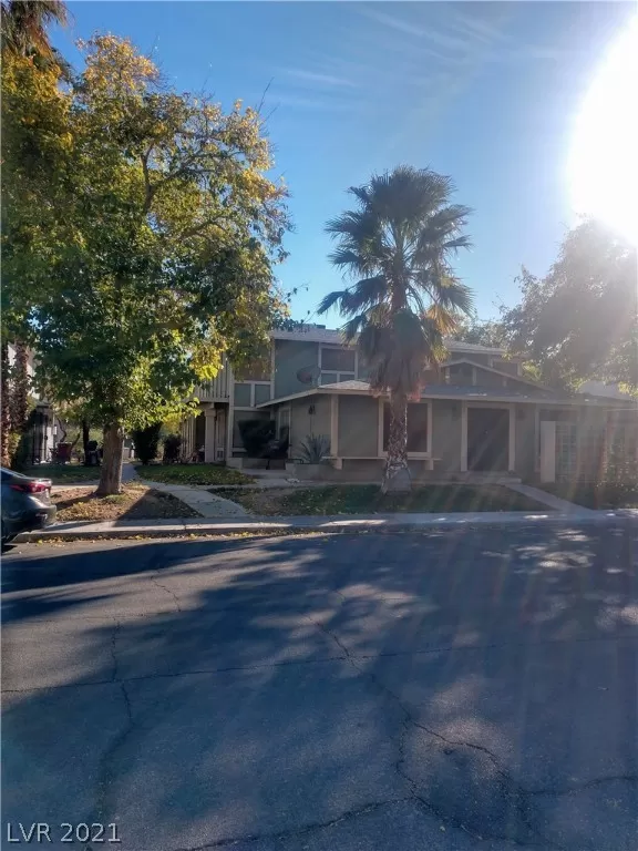 MLS: 2330374 Condo For Sale