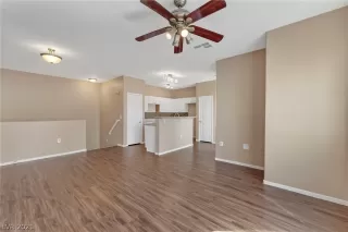 Photo #1: 2330435 Listing