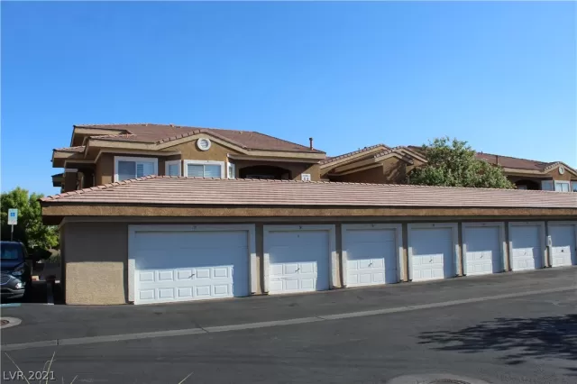 MLS: 2330444 Condo For Sale