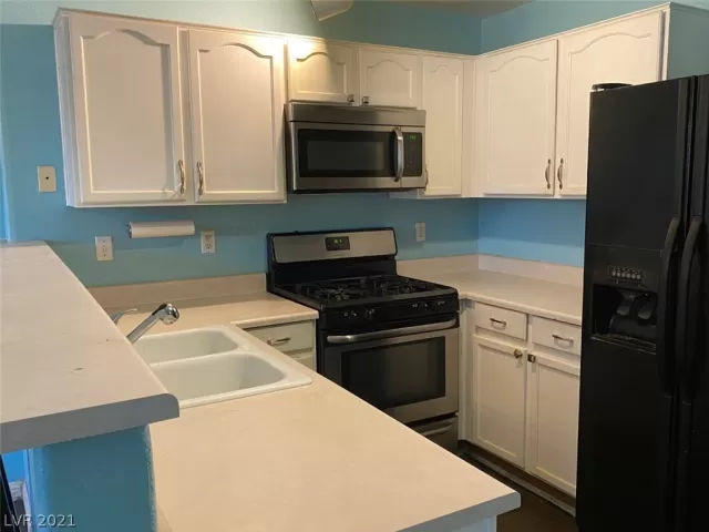 MLS: 2330450 Condo For Sale