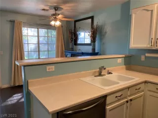 Photo #1: 2330450 Listing 