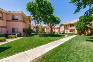 Photo #1: 2330453 Listing 