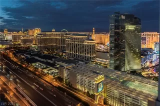 Photo #3: 2330504 Listing