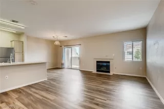 Photo #2: 2330529 Listing 