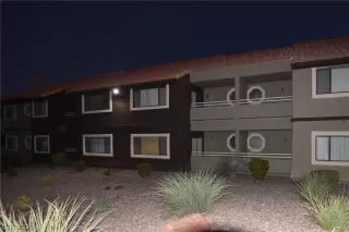 Photo #4: 2330556 Listing 