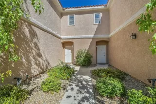 Photo #1: 2330612 Listing