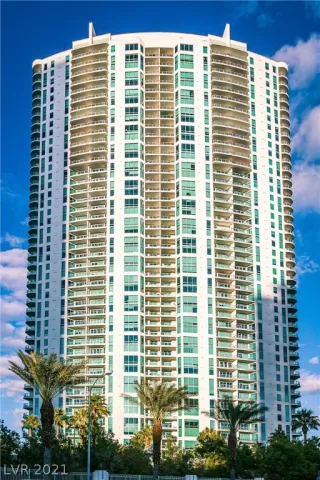 Photo #1: 2330615 Listing