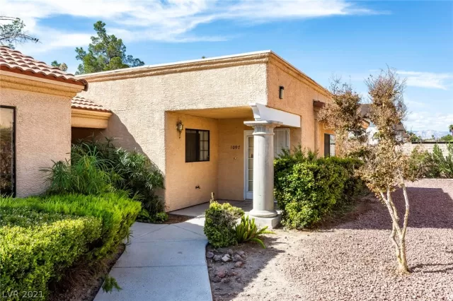 MLS: 2330709 Condo For Sale