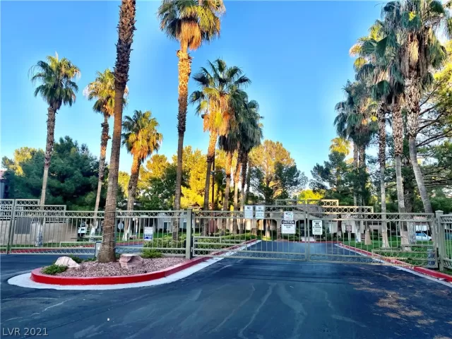 MLS: 2330753 Condo For Sale