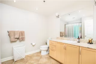 Photo #2: 2330780 Listing